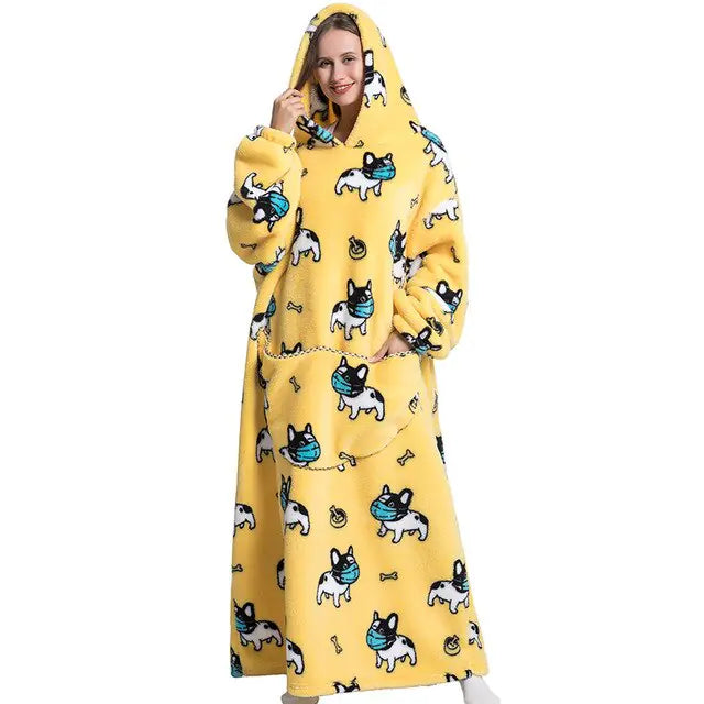 Ultimate Comfort Oversized Wearable TV Blanket with Pockets & Hood - Luxurious, Soft, and Cozy for All-Season Enjoyment - Athena: Buy with Wisdom